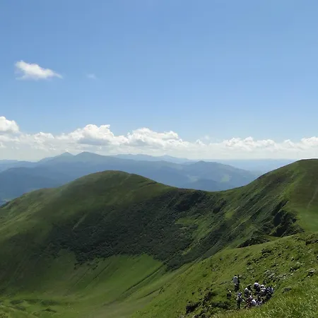 Konukevi аня рома Lazeshchyna