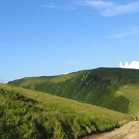 аня рома Lazeshchyna